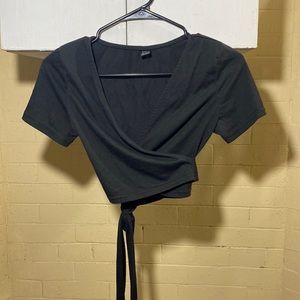 Black Crop Top, deep V